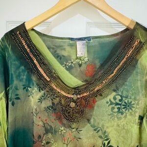 NWOT 1X ONLY 9 Women's Green Floral Top beaded collar new shirt